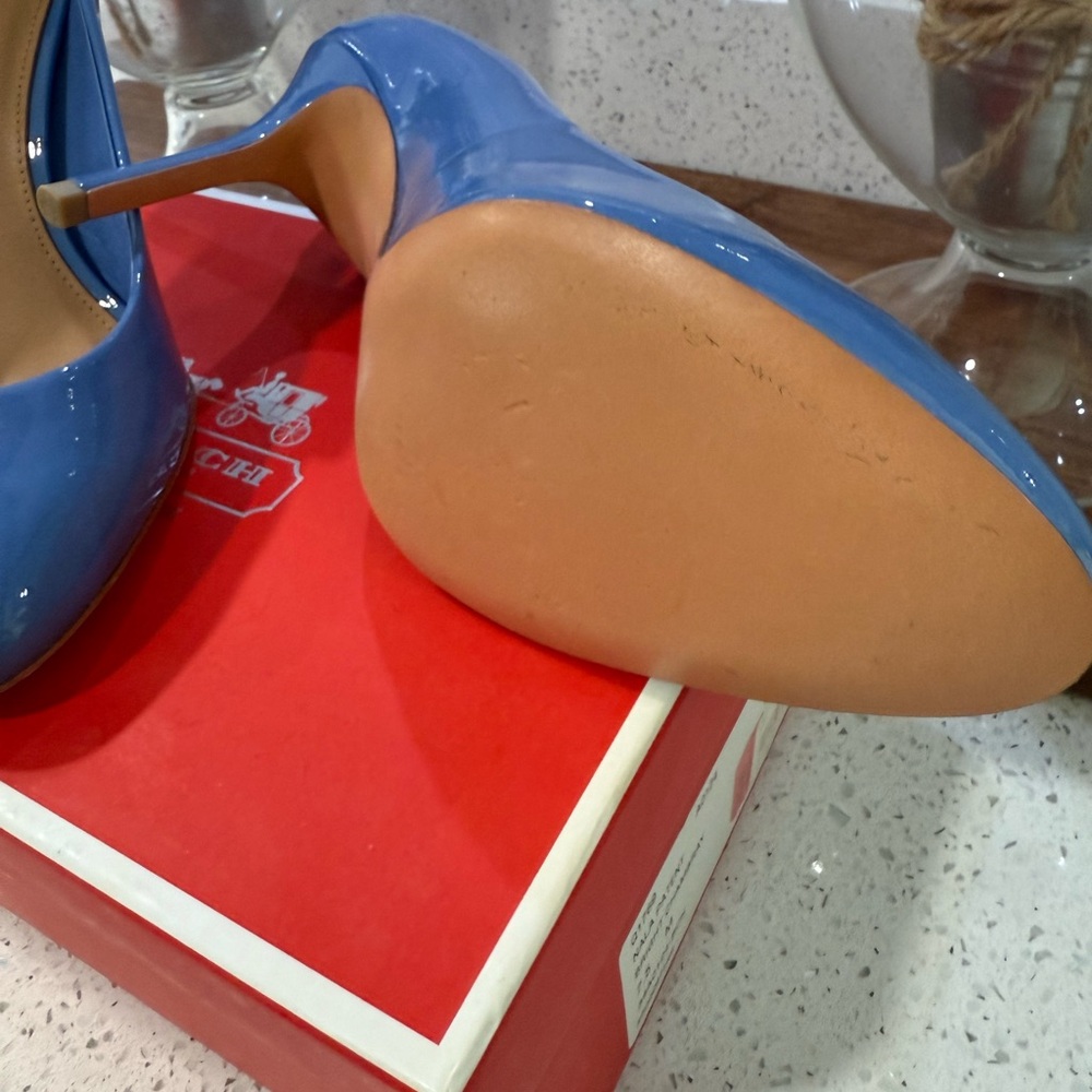 Coach Glossy Blue Heels - Picture 3 of 6